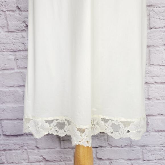 Vintage Heiress Yellow Nylon Full Slip Floral Lace Adjustable Strap 38 Average - Picture 4 of 14